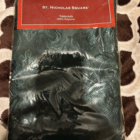 Other - St. Nicholas Square Tablecloth Oblong 52x70 GREEN